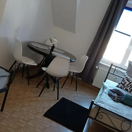Stellas Monteurwohnungen Apartment *
